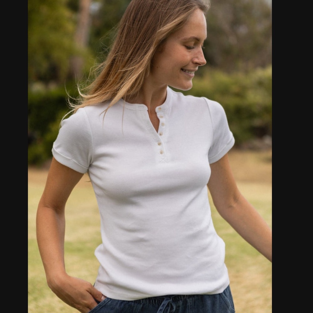 Neuflora Dana Top - White Short Sleeve